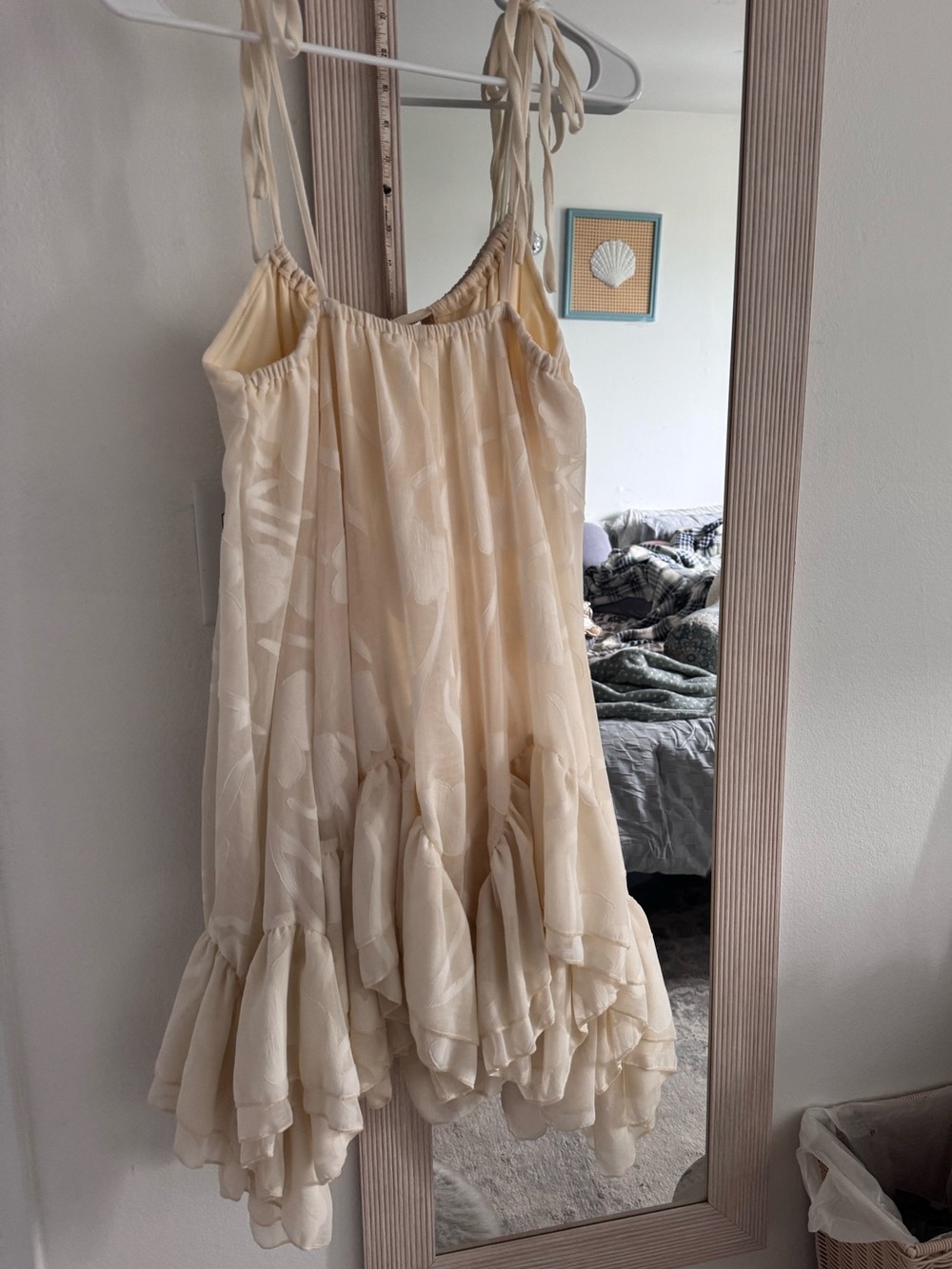 SHEIN Ruffled Mini Dress - Picture 5 of 7